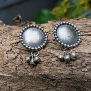 Naadika Earring